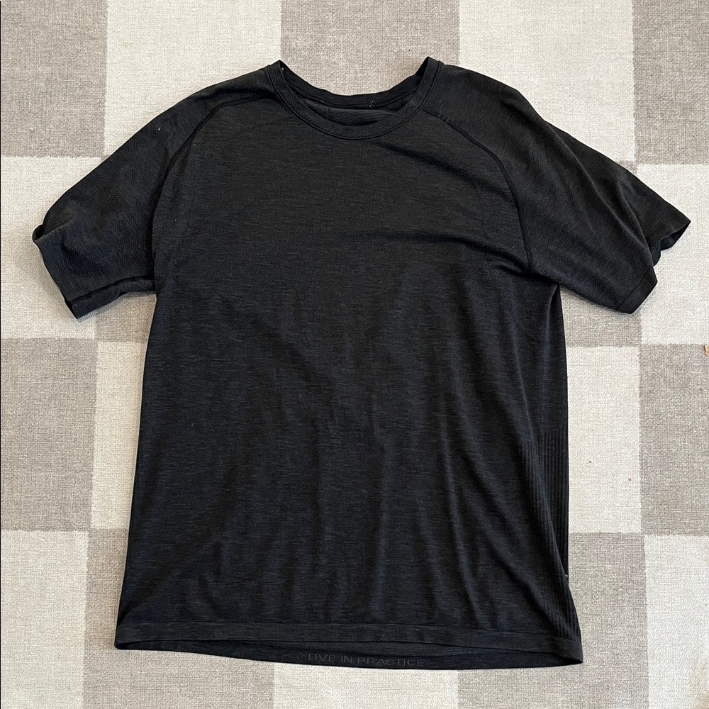 lululemon athletica Charcoal Metal Vent Tee